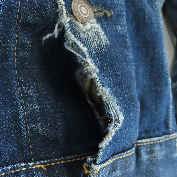 実際に弊社で買取させて頂いたLevi's/リーバイス ビンテージ 70505 4th デニムジャケット ビックE/40の画像 8枚目