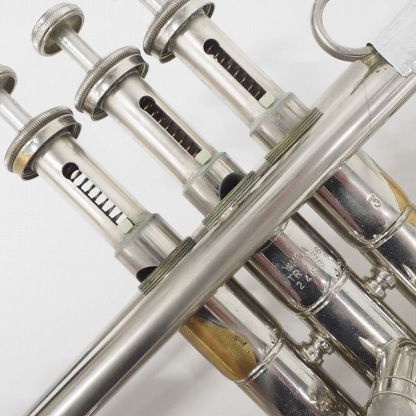 実際に弊社で買取させて頂いた【難有り】YAMAHA/ヤマハ YTR-136/YTR136 トランペット シルバー ソフトケース付 の画像 4枚目