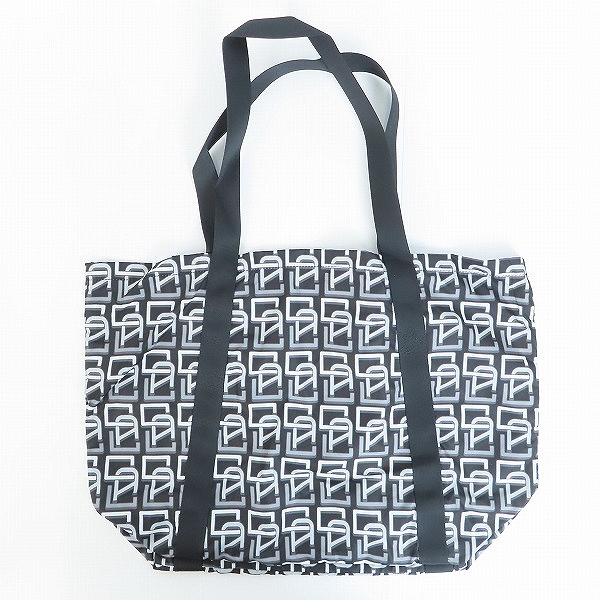 実際に弊社で買取させて頂いたCALEE/キャリー モノグラムパターン/総柄 トートバッグ CL-22SS022SPの画像 1枚目