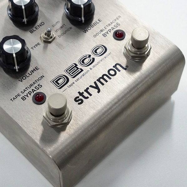 実際に弊社で買取させて頂いたstrymon/ストライモン DECO テープ サチュレーション ダブル トラッカー エミュレーター エフェクター 動作確認済みの画像 4枚目
