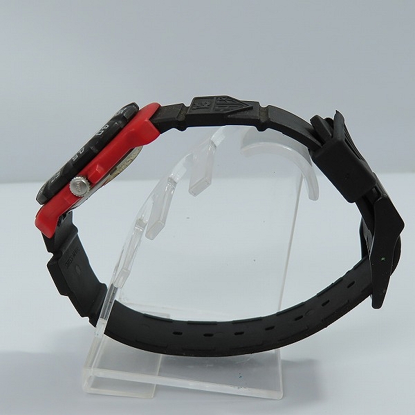 実際に弊社で買取させて頂いたTAGHeuer/タグホイヤー フォーミュラ1 クォーツ 腕時計 385.513【動作未確認】の画像 1枚目