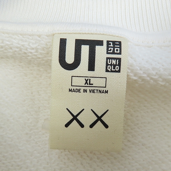 実際に弊社で買取させて頂いた【未使用】UNIQLO×KAWS/ユニクロ×カウズ スウェットシャツ/トレーナー オフホワイト/XLの画像 2枚目