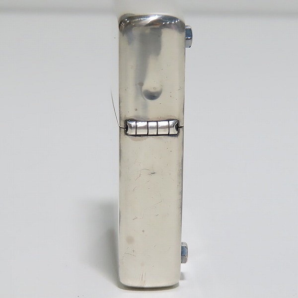 実際に弊社で買取させて頂いたZIPPO/ジッポー HARLEY-DAVIDSON/ハーレーダビッドソン MILWAUKEE IRON ナット/イーグル/2001年製の画像 3枚目