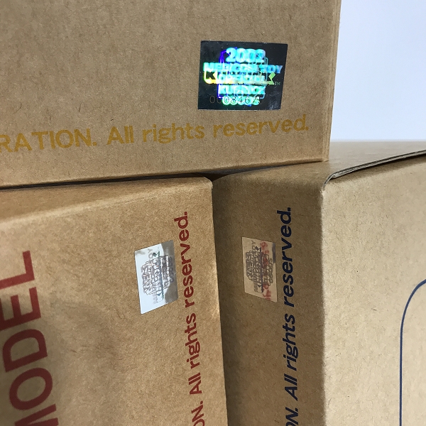 実際に弊社で買取させて頂いた【未開封含む】MEDICOM TOY/メディコムトイ KUBRICK/キューブリック 400% ABS MODEL 3点セットの画像 7枚目