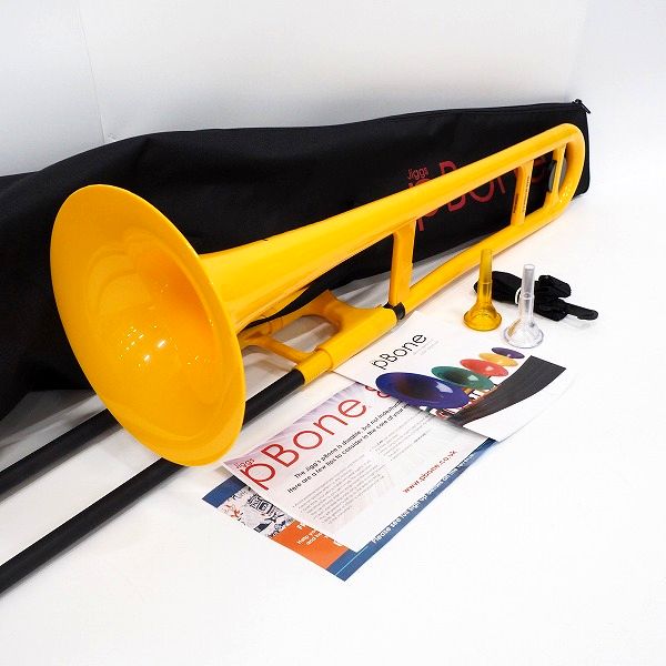 実際に弊社で買取させて頂いた★Jiggs pBONE/ピーボーン プラスチック製トロンボーン オレンジ ソフトケース付