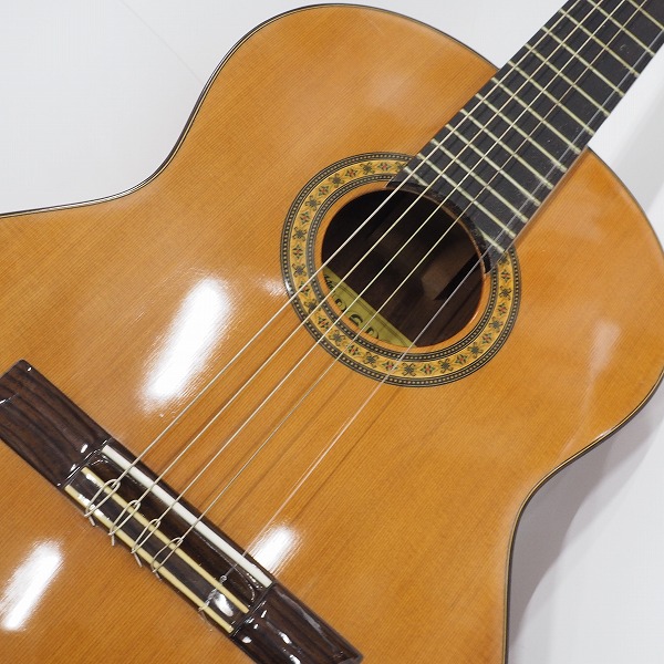 実際に弊社で買取させて頂いた★PEPE/ペペ PS53 ミニクラシックギター 弦長約 535mm スペイン製 ソフトケース付の画像 5枚目