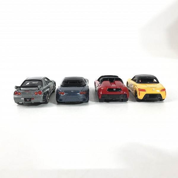 実際に弊社で買取させて頂いたTAKARA TOMY/タカラトミー トミカ 2016 10th anniversary 株主優待限定企画セットの画像 4枚目