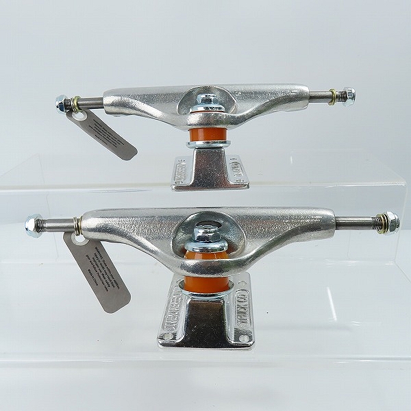 実際に弊社で買取させて頂いた(1)【未使用】INDEPENDENT/インディペンデント 144 STAGE 11 FORGED HOLLOW SILVER スケートボード トラックの画像 1枚目