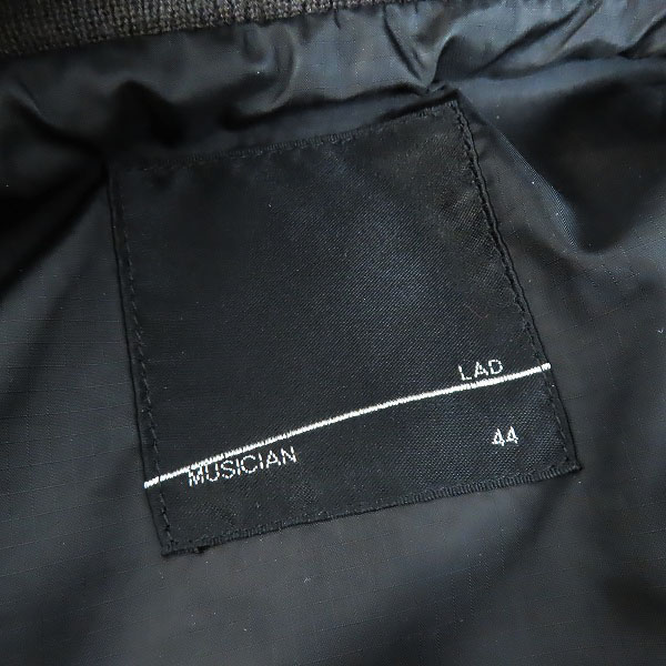 実際に弊社で買取させて頂いたLAD MUSICIAN/ラッドミュージシャン MA-1 ブルゾン ブラック 2220-355/44の画像 2枚目