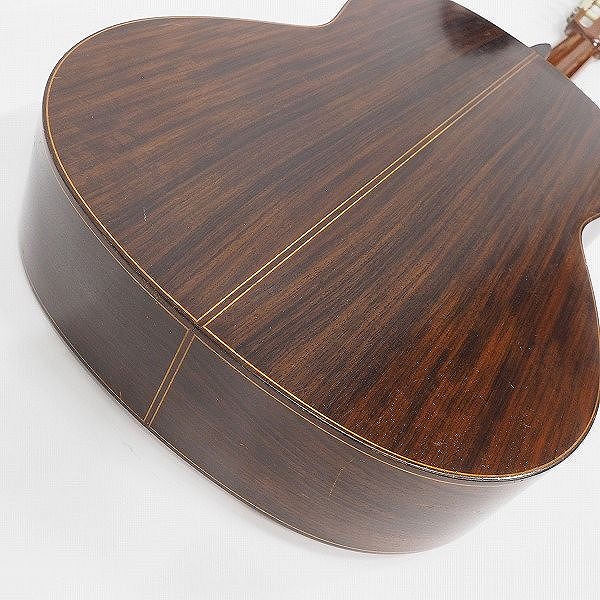 実際に弊社で買取させて頂いた★【使用感有り】Kuniharu Nobe/野辺邦治 1970 クラシックギター/ガットギター ハードケース付の画像 7枚目