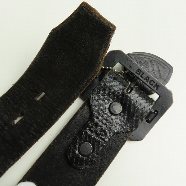 実際に弊社で買取させて頂いたHTC BLACK/エイチティーシー ブラック パイソン レザーベルトの画像 2枚目