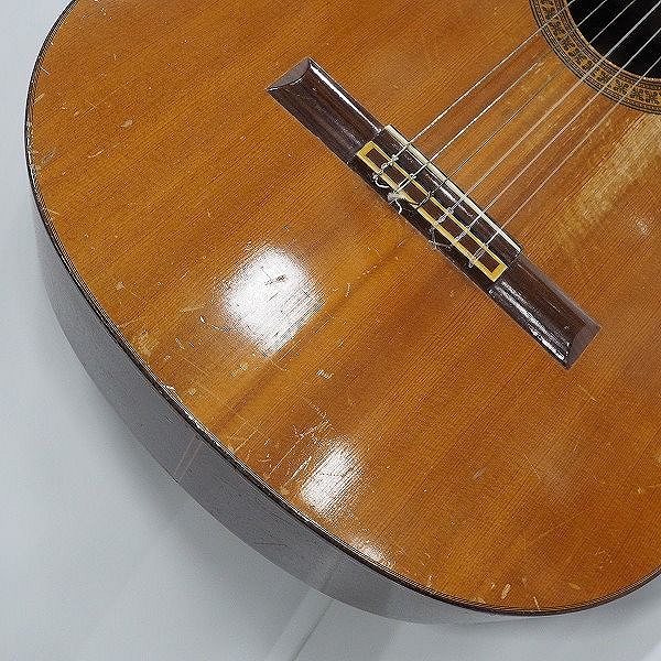 実際に弊社で買取させて頂いた★【使用感有り】Kuniharu Nobe/野辺邦治 1970 クラシックギター/ガットギター ハードケース付の画像 6枚目