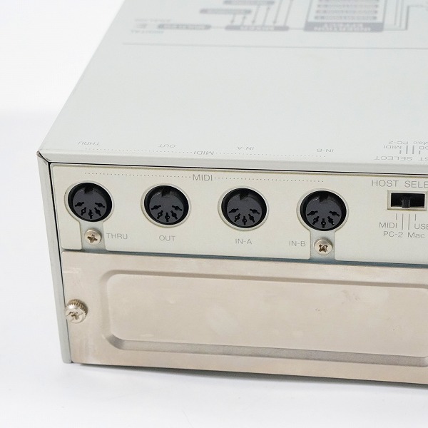 実際に弊社で買取させて頂いたYAMAHA/ヤマハ MU2000 DTM 音源モジュール 通電確認済みの画像 6枚目