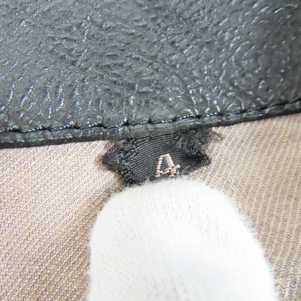 実際に弊社で買取させて頂いたISAMU KATAYAMA BACKLASH/バックラッシュ ロイヤルフラッシュ別注 カウレザー ダブルライダース R1498-06/XLの画像 3枚目