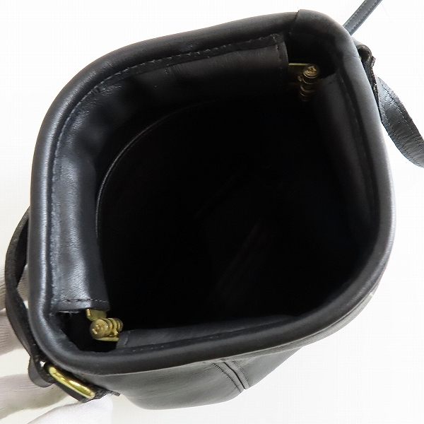 実際に弊社で買取させて頂いたCOACH/コーチ レザー ショルダーバッグ 9990の画像 4枚目
