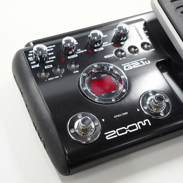 実際に弊社で買取させて頂いたZOOM/ズーム G2.1u ギター用 マルチエフェクター エフェクター ACアダプター付き 動作確認済みの画像 1枚目