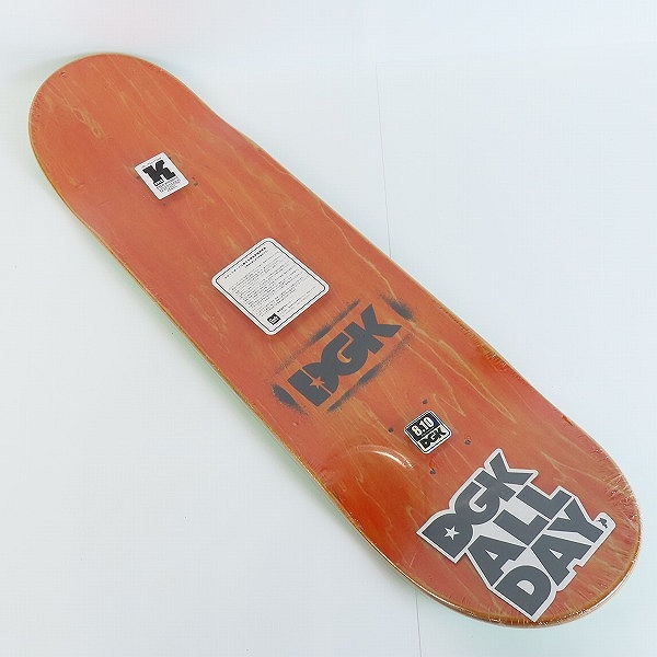 実際に弊社で買取させて頂いた【未開封】DGK/ディージーケー ONE OFF63 スケートボード デッキの画像 1枚目
