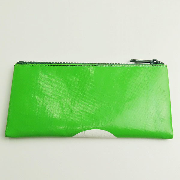 実際に弊社で買取させて頂いたFREITAG/フライターグ F06 SERENA/セレナ ポーチ/ペンケース グリーン/ホワイトの画像 1枚目