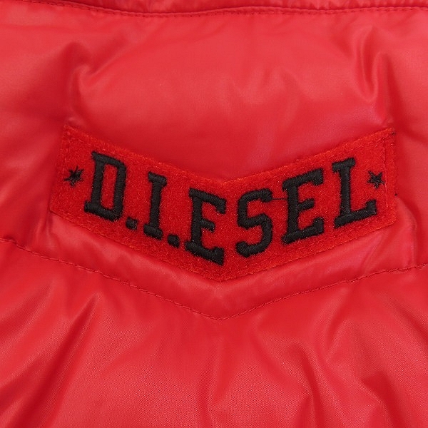 実際に弊社で買取させて頂いたDIESEL/ディーゼル 隠しフード付き フェザー混ダウンベスト 00E8F203/Mの画像 6枚目