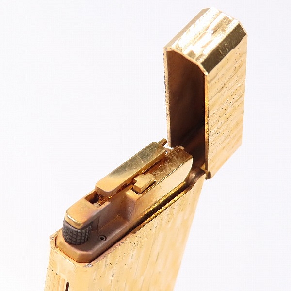 実際に弊社で買取させて頂いたGIVENCHY/ジバンシー ガスライター ゴールドの画像 5枚目