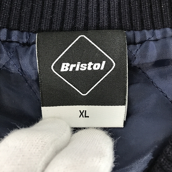 実際に弊社で買取させて頂いた F.C.Real Bristol/エフシーレアルブリストル/F.C.R.B. 17AW CIRCLE STAR STADIUM BLOUSON スタジャン FCRB-178040/XLの画像 2枚目