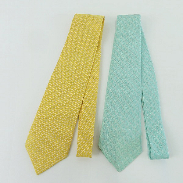 実際に弊社で買取させて頂いたZILLI/ジリー シルク 100％ ネクタイ 2点セット