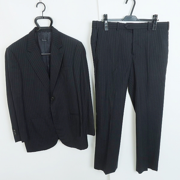 実際に弊社で買取させて頂いたGIORGIO ARMANI/ジョルジオアルマーニ セットアップ スーツ ストライプ ジャケット/パンツ 50
