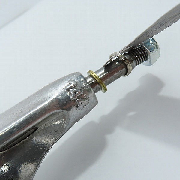 実際に弊社で買取させて頂いた(7)【未使用】INDEPENDENT/インディペンデント 144 STAGE 11 FORGED HOLLOW SILVER スケートボード トラックの画像 6枚目