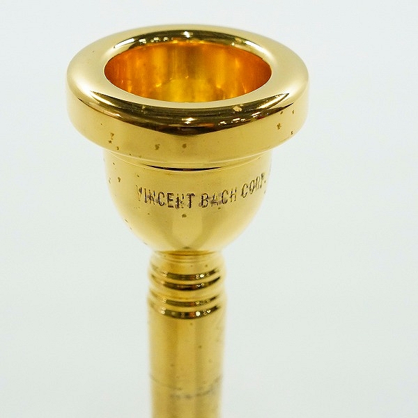 実際に弊社で買取させて頂いたVINCENT BACH/ヴィンセントバック 4G ゴールド トロンボーン/ユーフォニアム 用 マウスピースの画像 2枚目