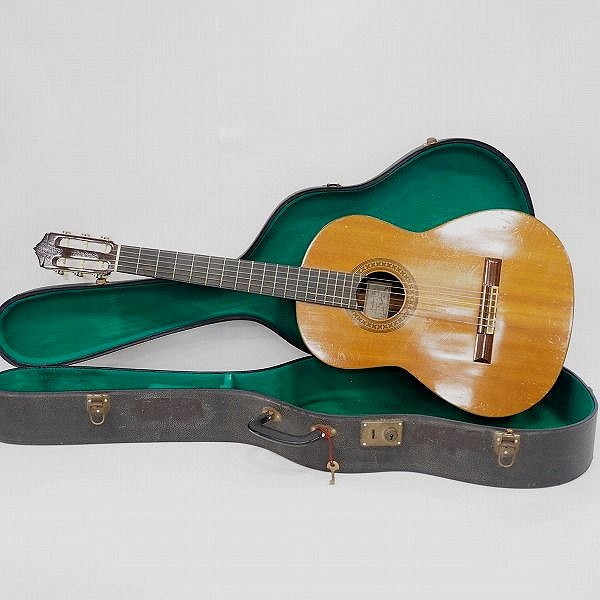 実際に弊社で買取させて頂いた★【使用感有り】Kuniharu Nobe/野辺邦治 1970 クラシックギター/ガットギター ハードケース付