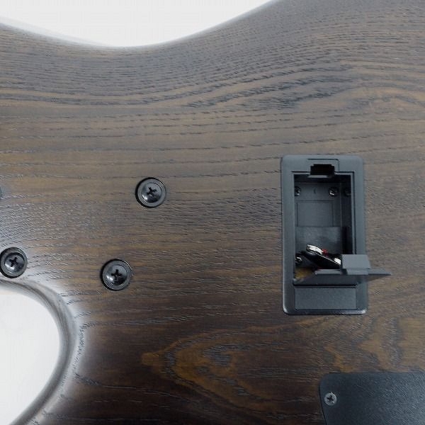 実際に弊社で買取させて頂いた★Ibanez/アイバニーズ SDGR SSR630 WNF アクティブ 4弦エレキベース ギグケース付の画像 7枚目