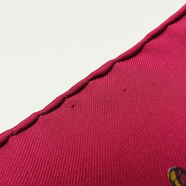 実際に弊社で買取させて頂いたHERMES/エルメス カレ90 SCHEHERAZADE シェヘラザード スカーフの画像 8枚目