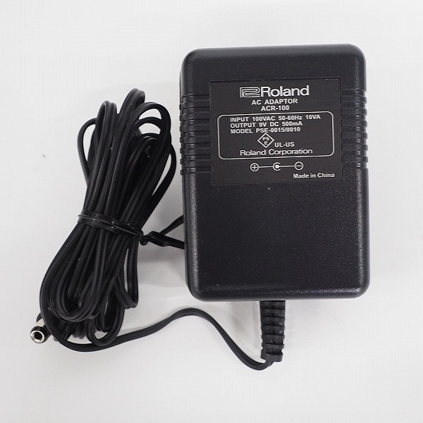 実際に弊社で買取させて頂いたRoland/ローランド MICRO CUBE マイクロキューブ ギターコンボアンプ ACアダプター付【動作確認済み】の画像 6枚目