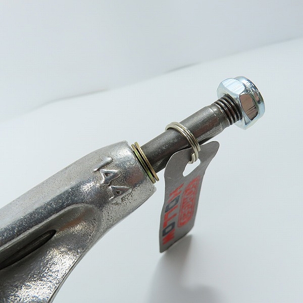 実際に弊社で買取させて頂いた(1)【未使用】INDEPENDENT/インディペンデント 144 STAGE 11 FORGED HOLLOW SILVER スケートボード トラックの画像 6枚目