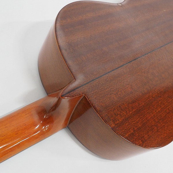 実際に弊社で買取させて頂いた★PEPE/ペペ PS53 ミニクラシックギター 弦長約 535mm スペイン製 ソフトケース付の画像 8枚目