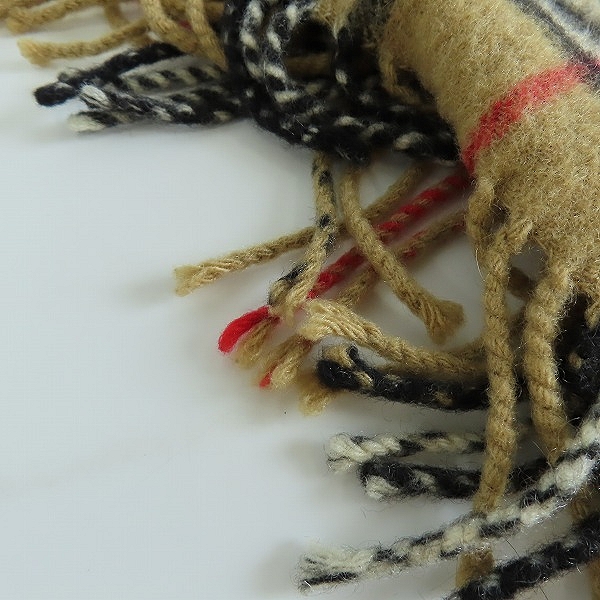 実際に弊社で買取させて頂いたBURBERRY LONDON/Burberrys/バーバリー マフラー 2点セットの画像 5枚目