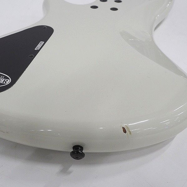 実際に弊社で買取させて頂いた★SCHECTER/シェクター DIAMOND SERIES Deluxe-4 アクティブ4弦エレキベース ソフトケース付 の画像 7枚目