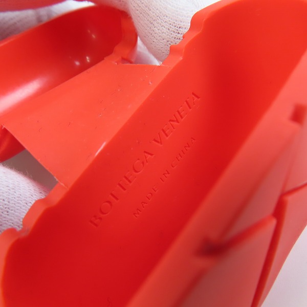 実際に弊社で買取させて頂いたBOTTEGA VENETA/ボッテガヴェネタ AirPods/エアポッズ ケースの画像 4枚目