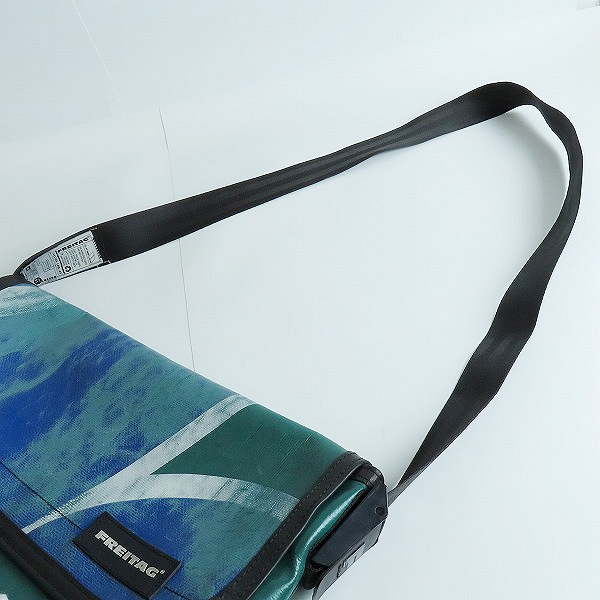 実際に弊社で買取させて頂いたFREITAG/フライターグ F41 HAWAII FIVE-O ミニメッセンジャーバッグ の画像 2枚目