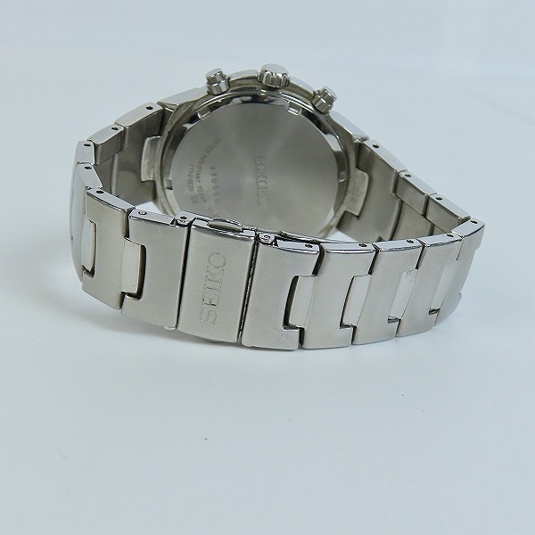 実際に弊社で買取させて頂いたSEIKO/セイコー クロノグラフ 腕時計/ウォッチ 7T92-0EZ0の画像 2枚目