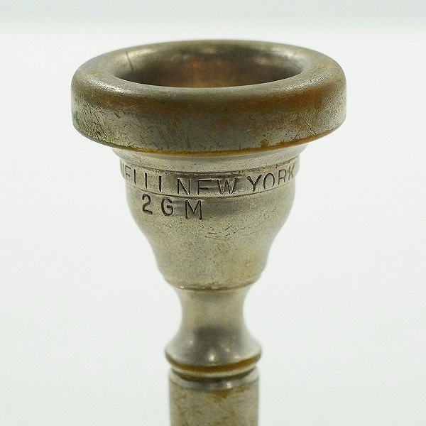 実際に弊社で買取させて頂いたGIARDINELLI NEW YORK/ジャルディネリ 2GM トロンボーン用 マウスピースの画像 3枚目