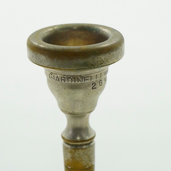 実際に弊社で買取させて頂いたGIARDINELLI NEW YORK/ジャルディネリ 2GM トロンボーン用 マウスピースの画像 2枚目