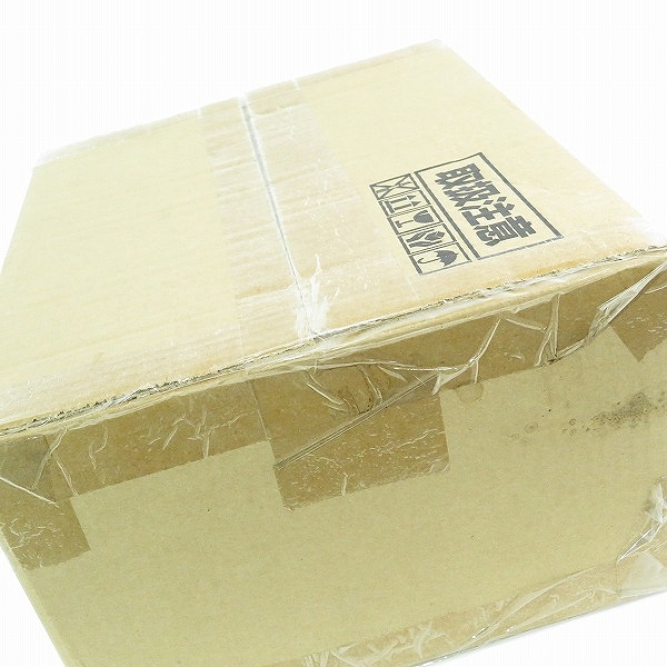 実際に弊社で買取させて頂いた(2)【未開封】ローソン フォーミュラ・ニッポン 缶コーヒー取付用容器入りミニカー 60個入り/非売品の画像 2枚目