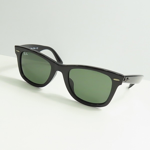 実際に弊社で買取させて頂いたRay-Ban/レイバン WAYFARER/ウェイファーラー サングラス RB2140-F