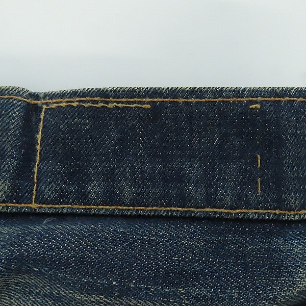 実際に弊社で買取させて頂いたLEVI S/リーバイス 505 ヴィンテージ 刻印5 42TALONジップ シングルステッチ デニムパンツの画像 2枚目