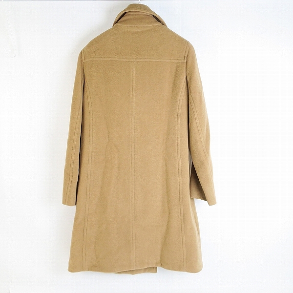 実際に弊社で買取させて頂いたBARNEYS NEWYORK/バーニーズ ニューヨーク レディース イタリア製 CAMELウールコート 38の画像 1枚目