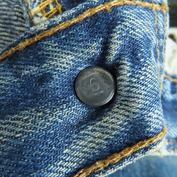 実際に弊社で買取させて頂いたLEVI'S/リーバイス 501 ボタン裏刻印6 71~73年代 ビッグE 不均等V 平行ステッチ ボタンフライ ヴィンテージ デニムパンツの画像 4枚目