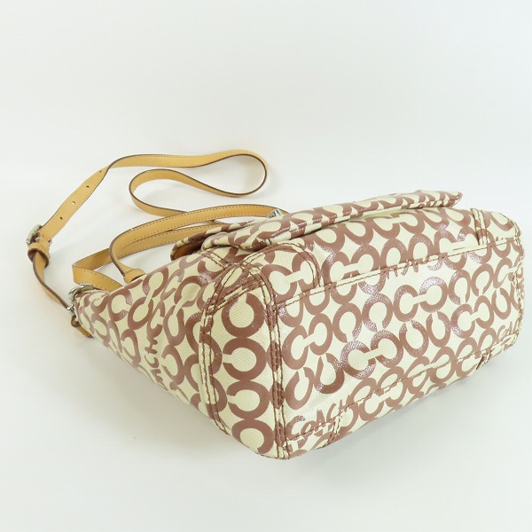 実際に弊社で買取させて頂いたCOACH/コーチ オプアート コーテッド キャンバス リアトート 2WAY ハンドバッグ/ショルダーバッグの画像 2枚目