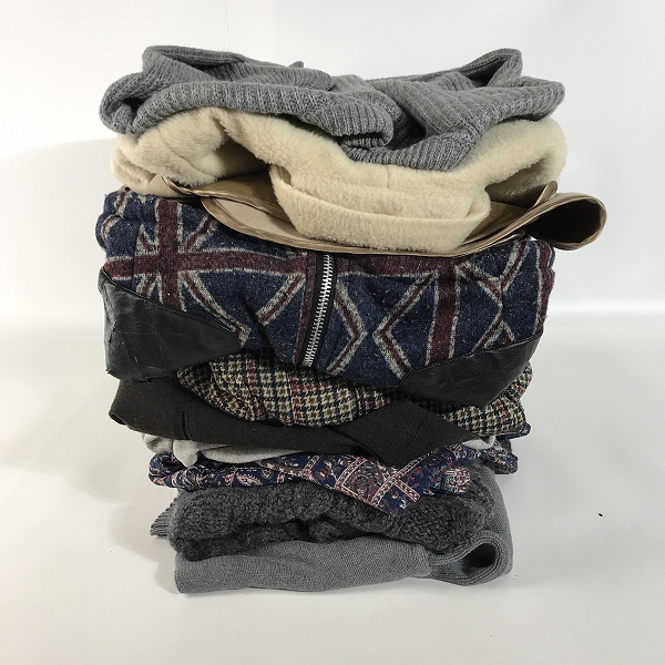 実際に弊社で買取させて頂いた【おまとめ】トミーヒルフィガー/ビームスプラス/ポールスミスジーンズ 他 ニットセーター/ブルゾン/パーカー 等の画像 1枚目