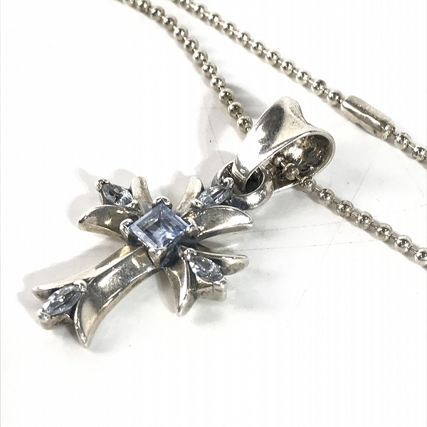 実際に弊社で買取させて頂いたTRAVIS WALKER/トラヴィスワーカー ストーンセット クロスペンダント/チェーン付き